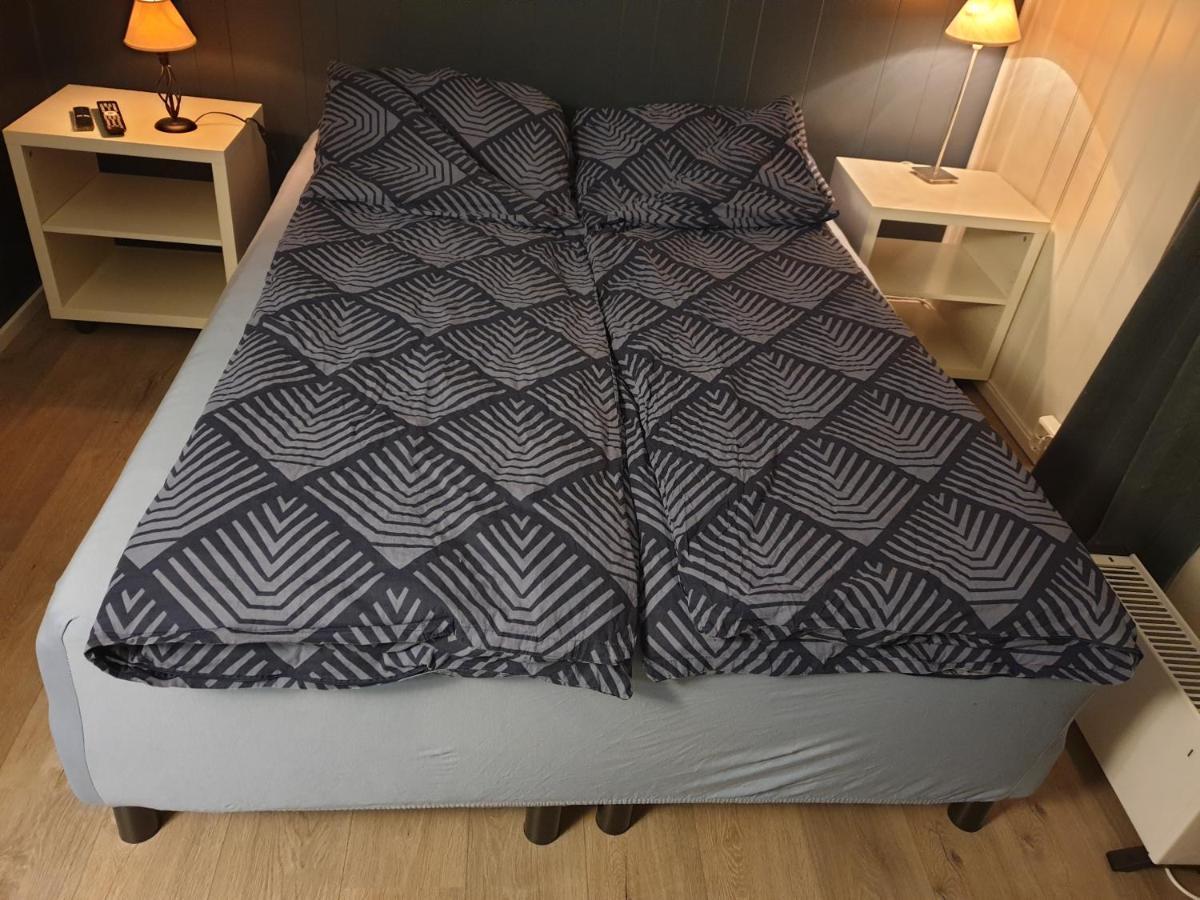 Holiday Rooms 골 외부 사진