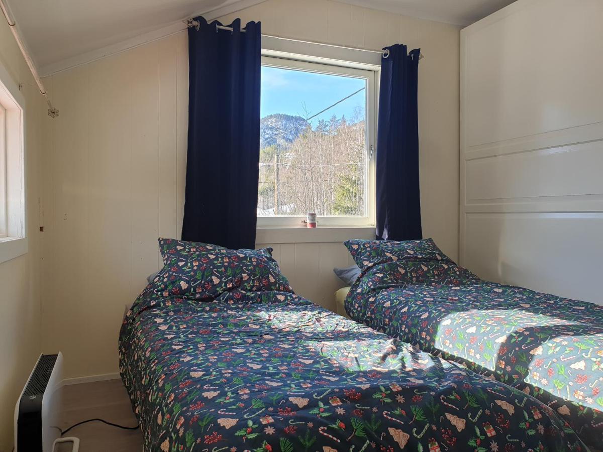 Holiday Rooms 골 외부 사진
